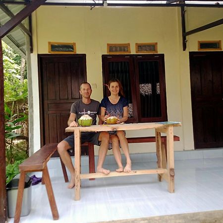 Hotel Mbe Baleng Ku Mangsit Exteriér fotografie