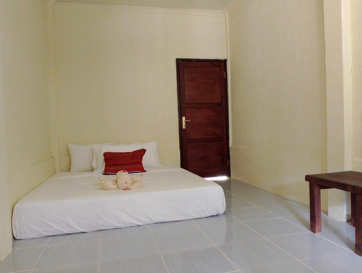 Hotel Mbe Baleng Ku Mangsit Exteriér fotografie