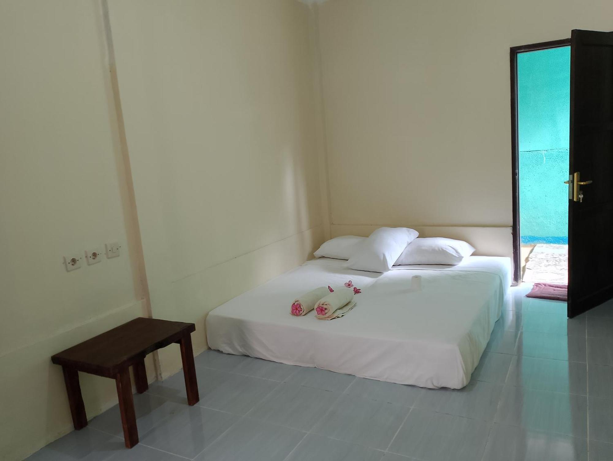 Hotel Mbe Baleng Ku Mangsit Exteriér fotografie